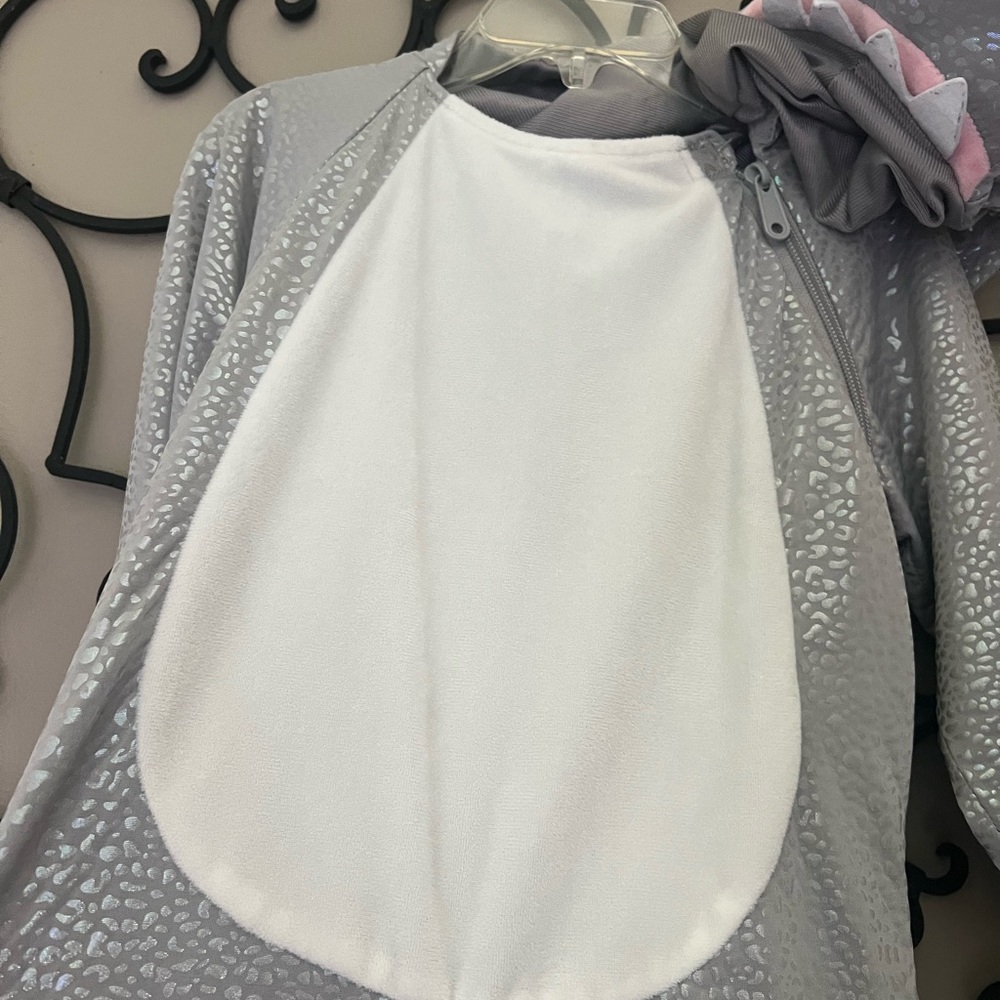 Shark Costume - Picture 2 of 12